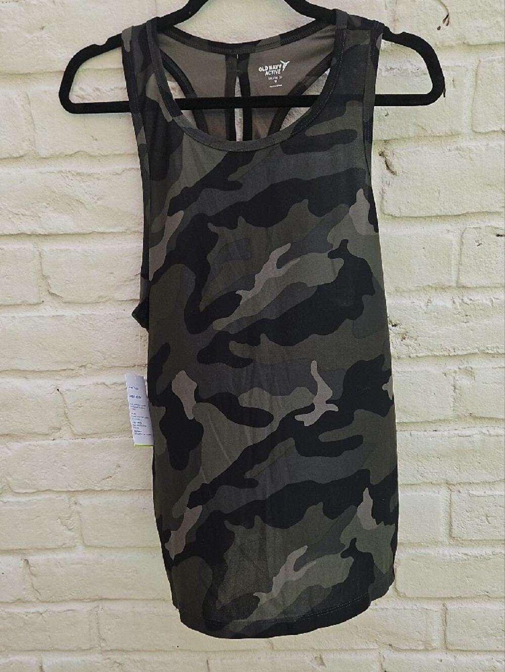 Old Navy Active Camo Racerback Tank Top
